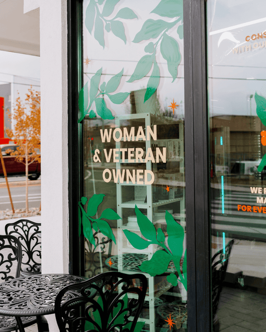 ✨ Valentine’s Cake Decorating Event – Feb 13th | 4:00pm–6:30pm ✨ - Rising For People Coffee Co.Rising For People Coffee Co.Rising For People Coffee Co.✨ Valentine’s Cake Decorating Event – Feb 13th | 4:00pm–6:30pm ✨